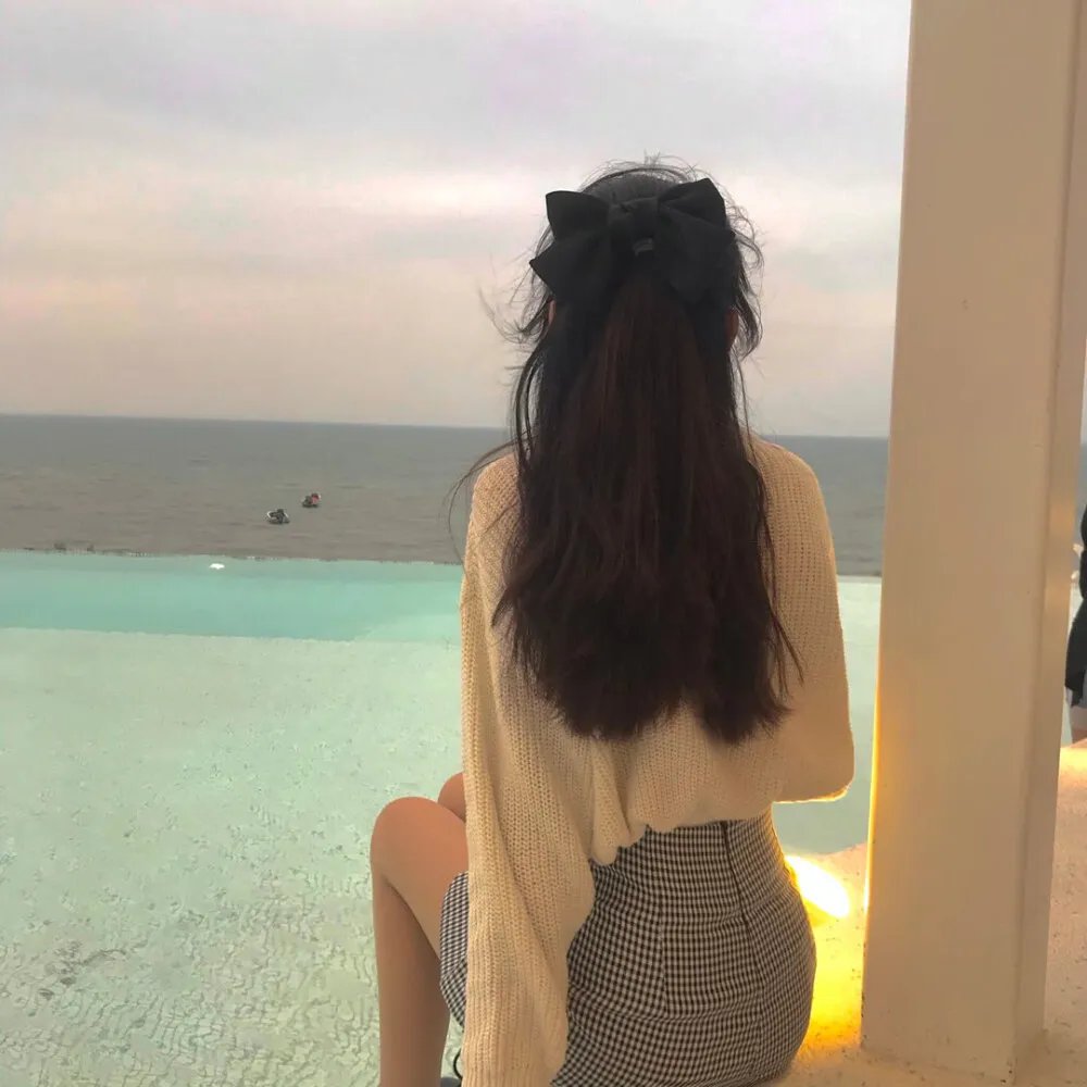 青青河边草