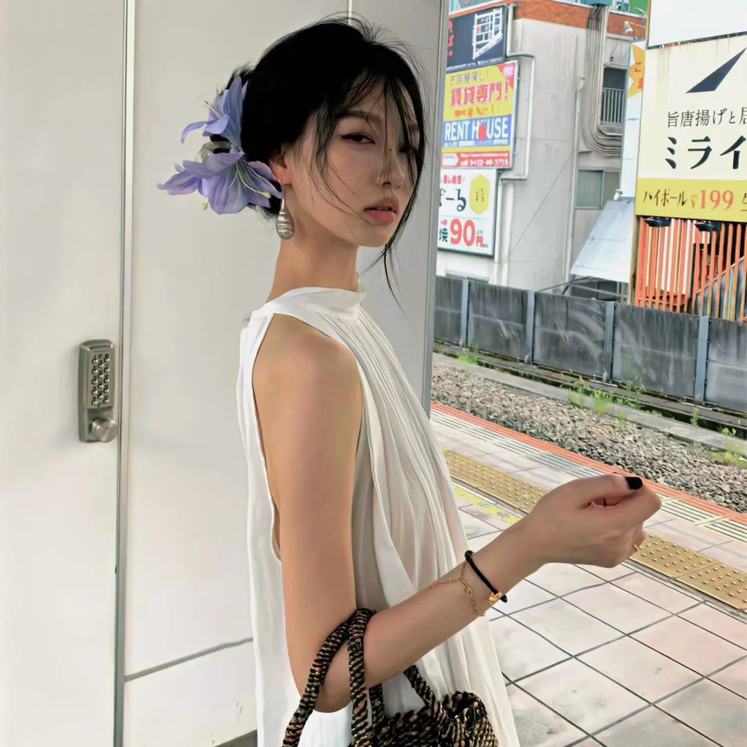 画里真真